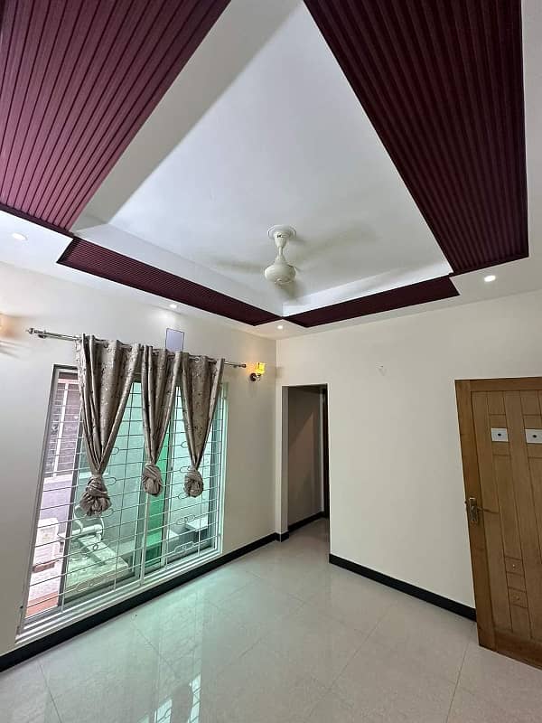 5 Marla House for Rent with Gas in AA Sector C-Bahria Town Lahore 1