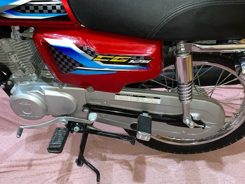 Honda 125 2024 modal ha letter 7