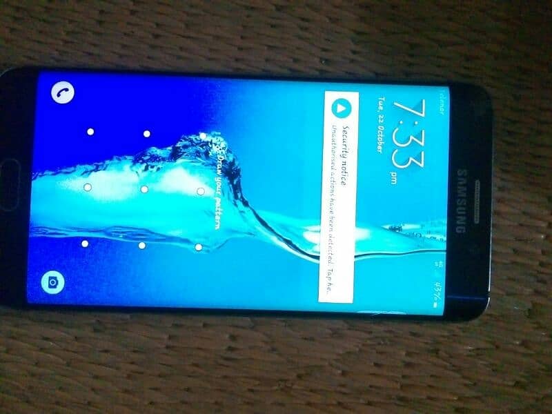 Samsung Galaxy S6 edge 4/32 ram condition is good cheap rate back 4