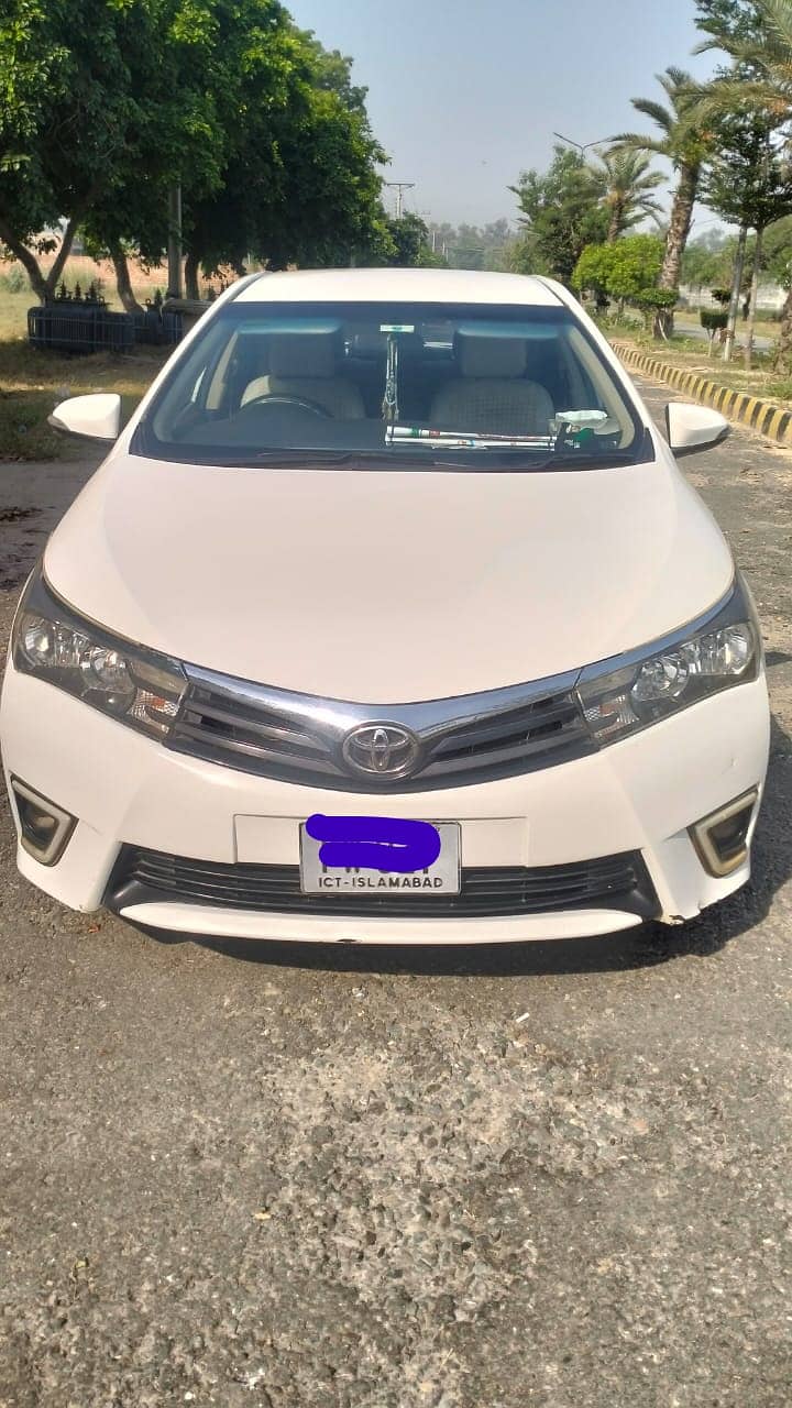 Toyota Corolla Altis 2015 5