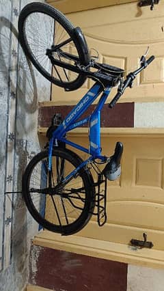 FULL SIZE BRAND NEW Chicago cycle 20 thousand (negotiable)