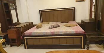 **Stylish Bedroom Set for Sale! ** 0