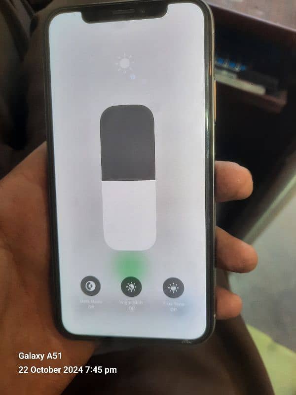 Iphone X 256gb F. U Non Pta with cable 4