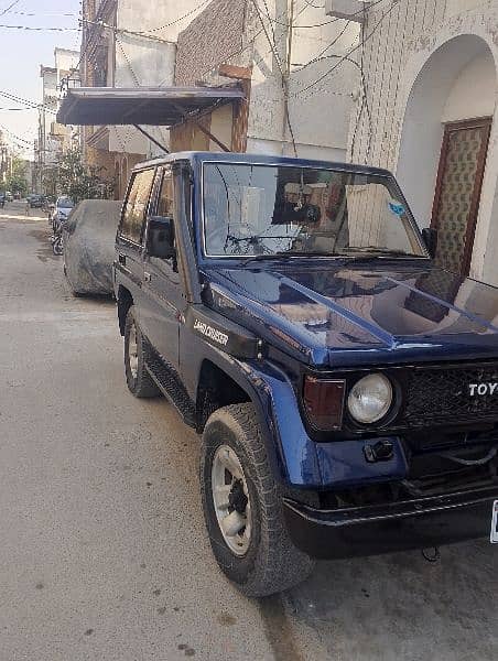 Toyota Land Cruiser 1989 urgent sale (03700662611) 0