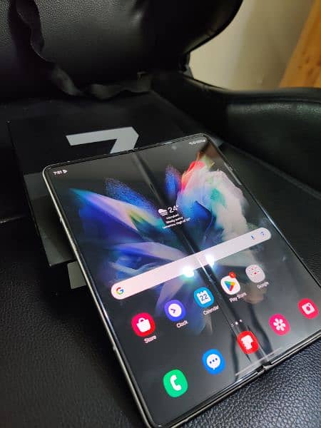 Samsung Galaxy Fold 3 Official PTA 512gb box 1