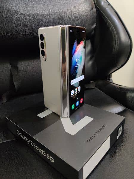 Samsung Galaxy Fold 3 Official PTA 512gb box 2