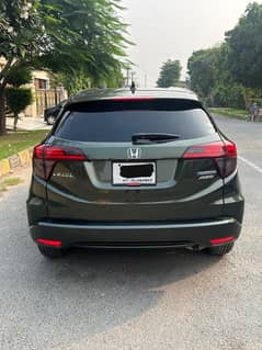 Honda Vezel 2015