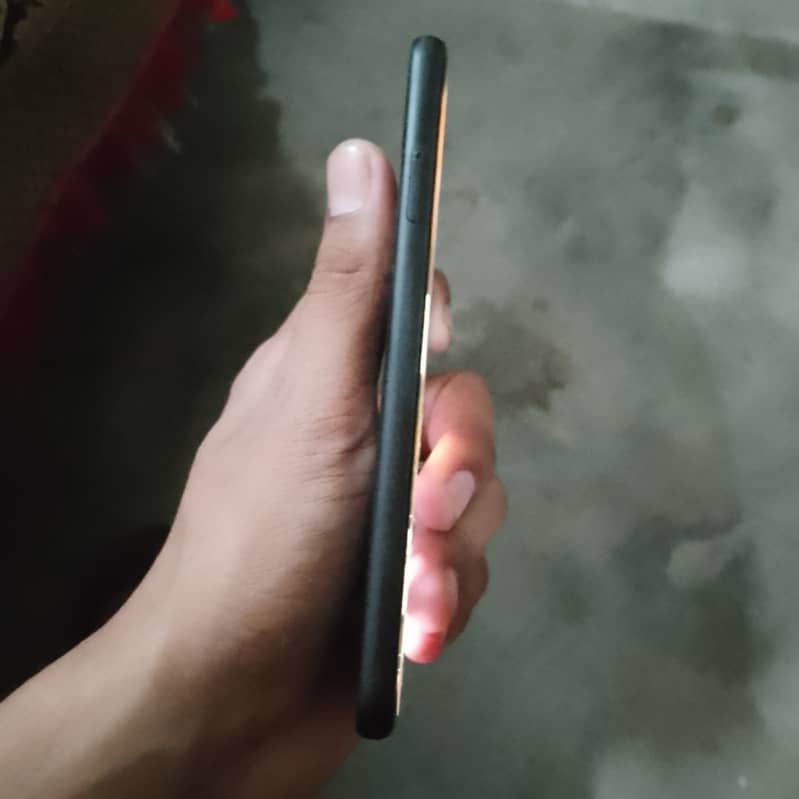 Google Pixel 4 Condition 10/9 CONTACT ONLY 7:30 PM  12:00pm Contact on 7