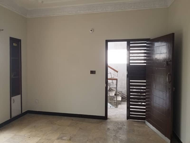 Flat For Sale in Gulshan-e- Haider Apartment, Gulshan-e-Iqbal, Block 3 - First Floor Magnificent Accommodation key Available 9