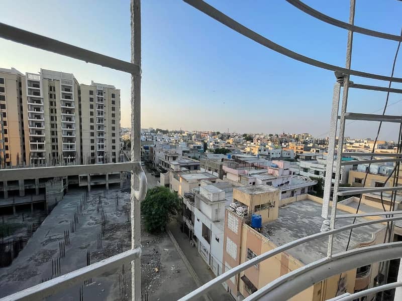 2 Bed Dd Newly Renovated Apartment In Al Khizra Heights Gulistan E Jauhar Block 3A 23