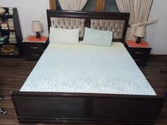 king size bed set in good condition