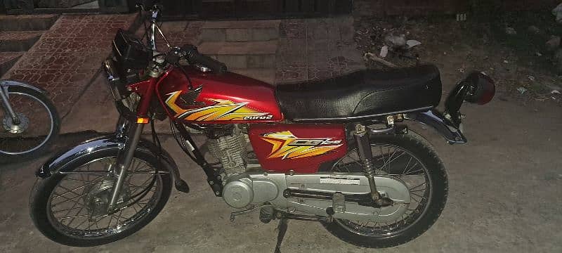 HONDA 125  2021 MODEL 4