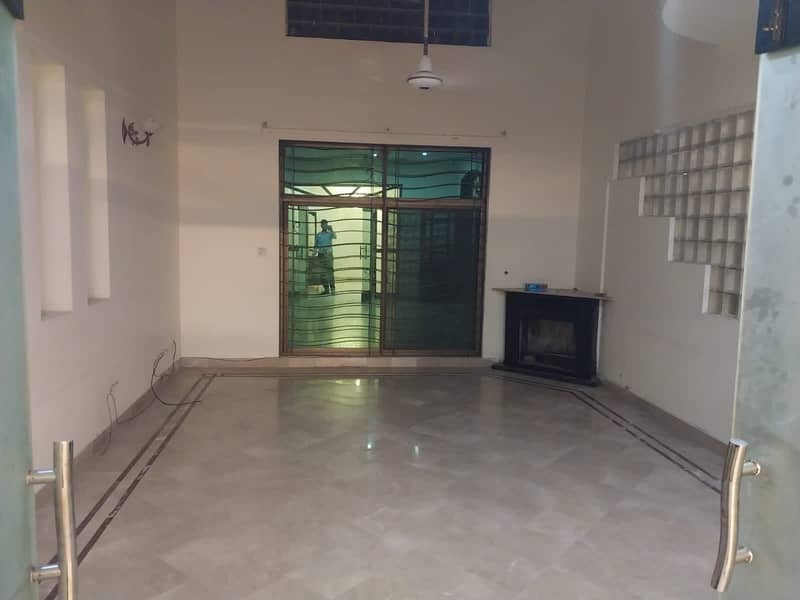 Highly-Desirable House Available In Wapda Town Phase 1 - Block D2 For Sale 0