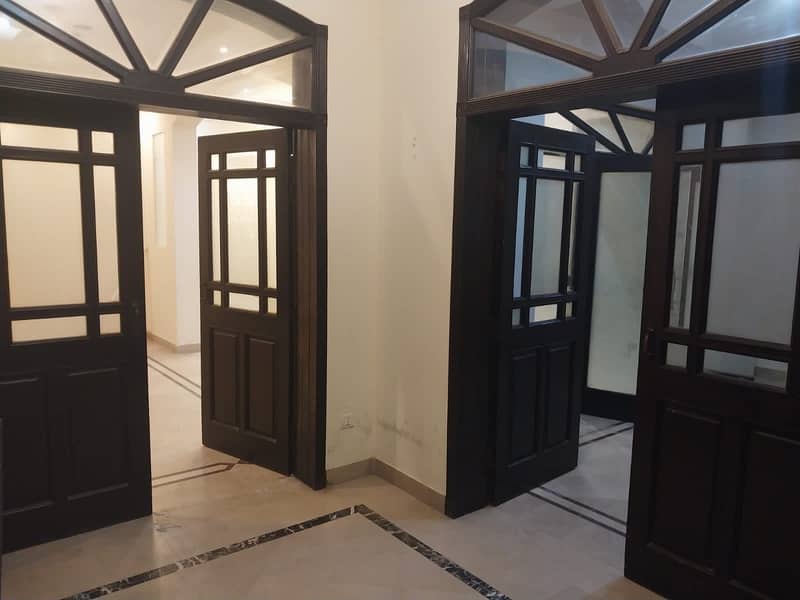 Highly-Desirable House Available In Wapda Town Phase 1 - Block D2 For Sale 1