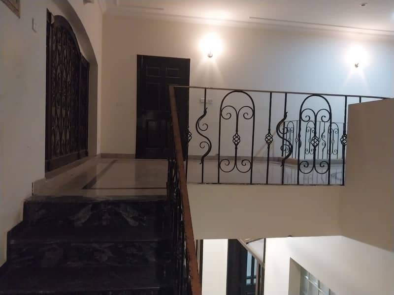 Highly-Desirable House Available In Wapda Town Phase 1 - Block D2 For Sale 15