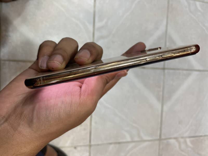 iPhone XS 64 gb non pta 6