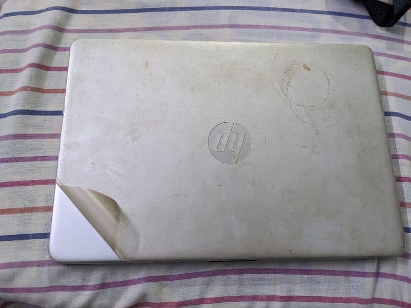 HP laptop AMD 3020e 0