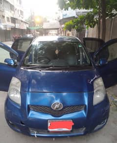 Toyota Vitz 2010