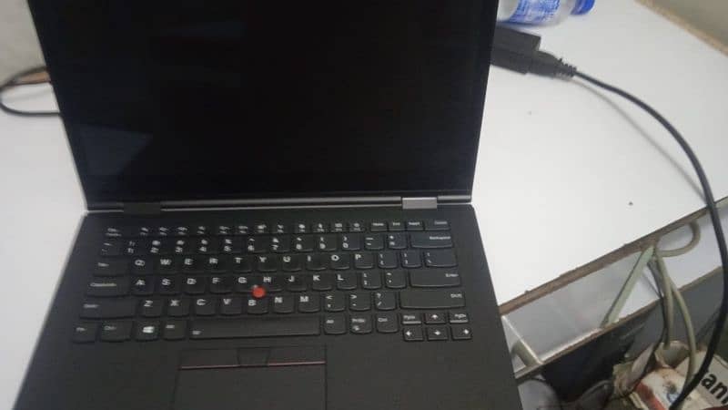 Lenovo thinkpad x1  Ci7 8gen 16gb ram 512 ssd 14" led touch with  Pen 1