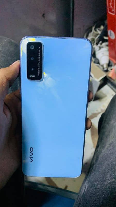 vivo Y20 with orginal box 2