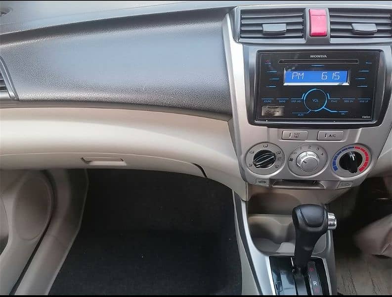 Honda City IVTEC 2018 6