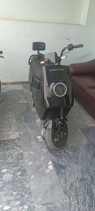 Electric scooter 8