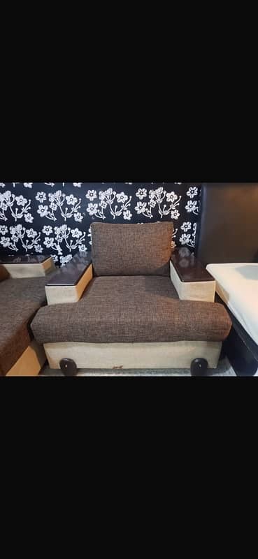 5 seater sofa for sale 3