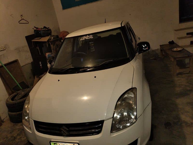 Suzuki Swift 2012 1