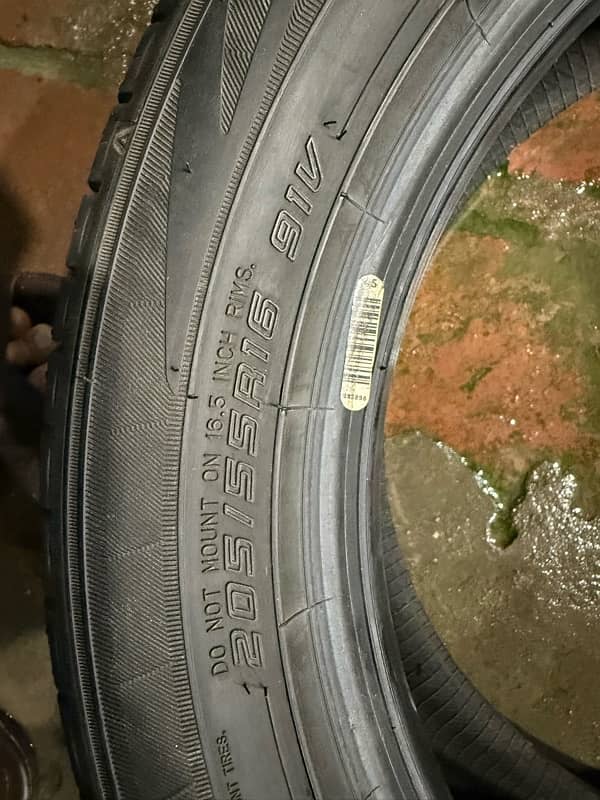 Altis Grande Tyres 3