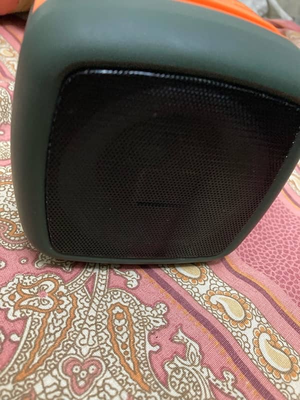 bluetooth speaker 3