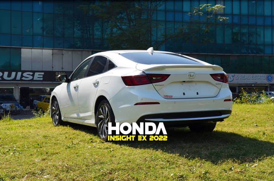 Honda Insight 2022 EX 4