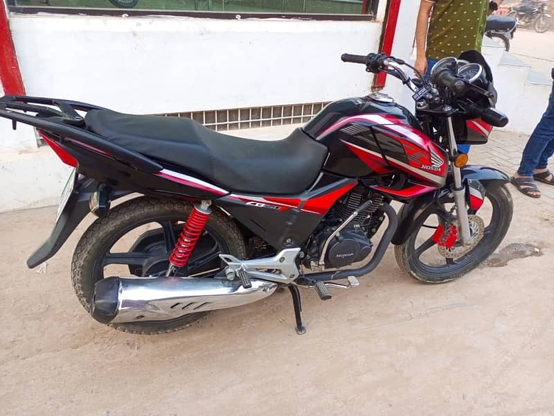 honda cb150 brand new bike 3