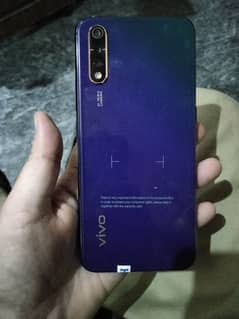 vivo s1