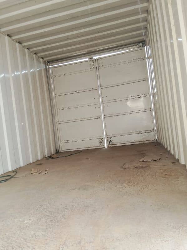 container 5