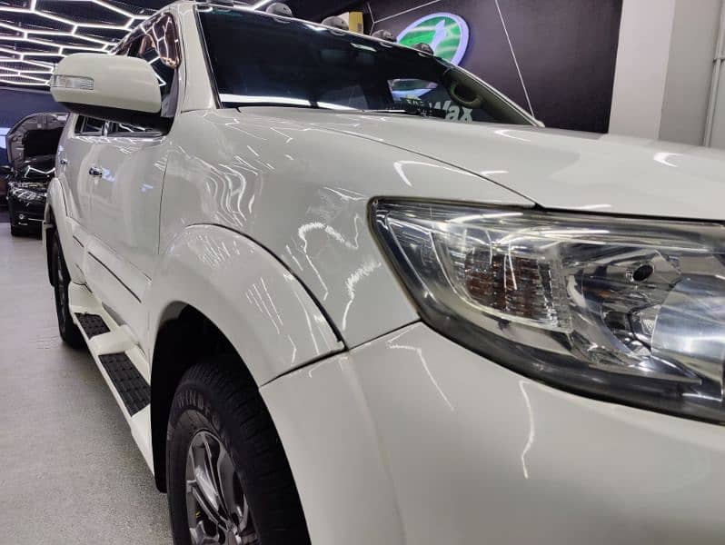 Toyota Fortuner 2014 5