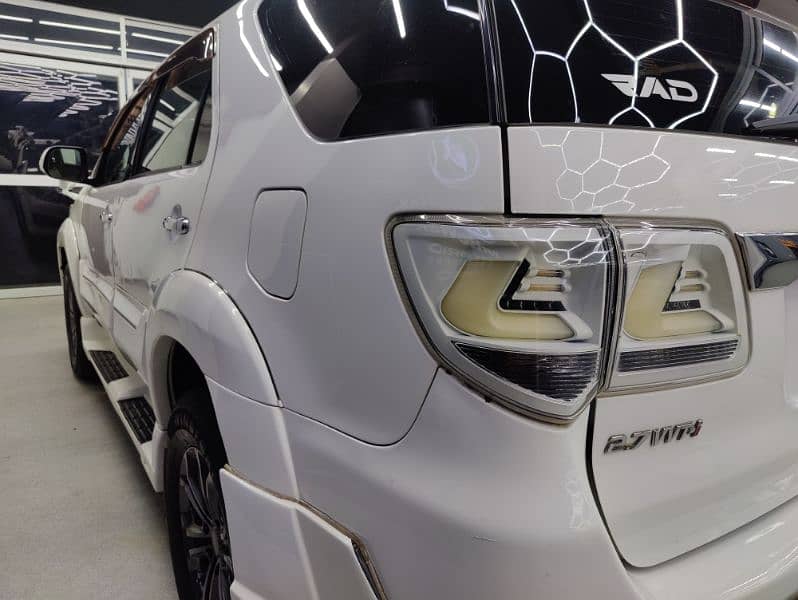 Toyota Fortuner 2014 12