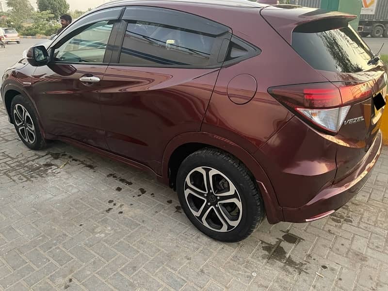 Honda Vezel 2015 1