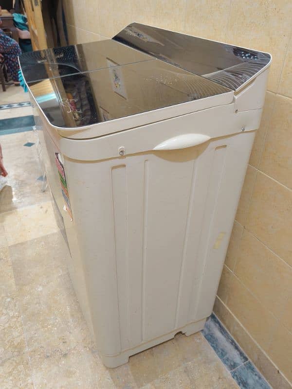 TOYO WASHING MACHINE AND DRYER 7