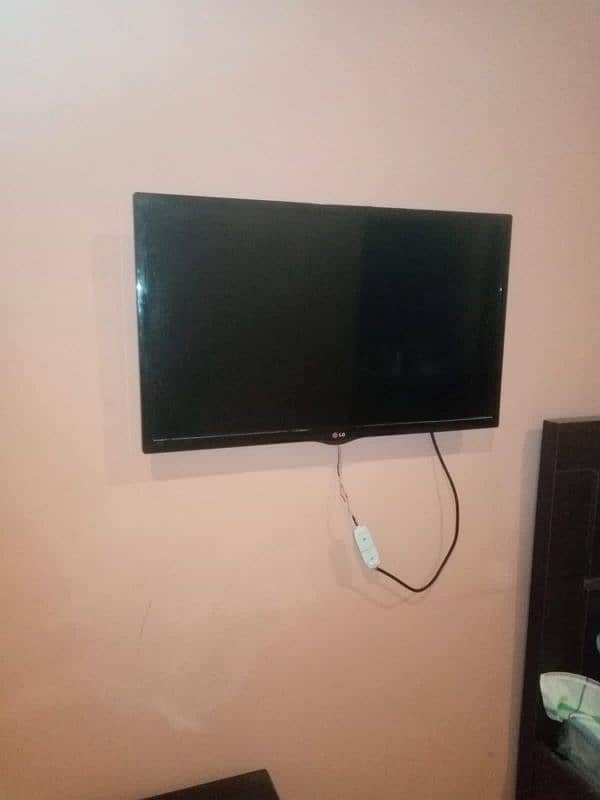 LG LED for sale 2