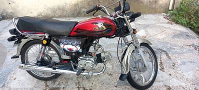 number laga hua ha bilkul saaf ha bike 10/10