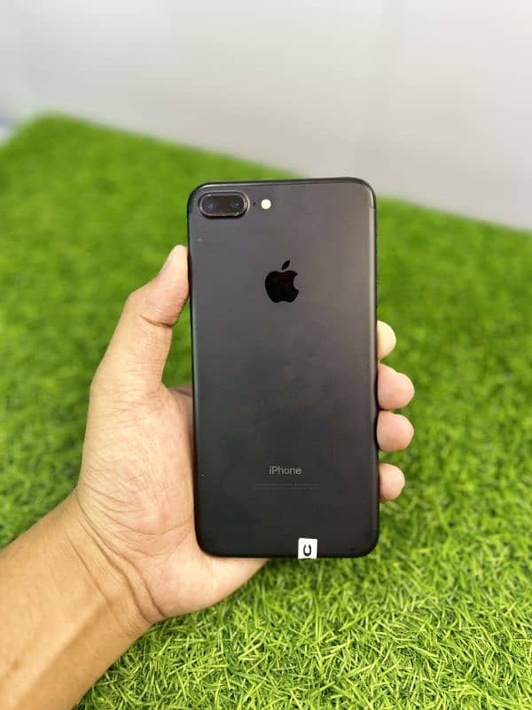 IPHONE 7+ 32GB 26000 1