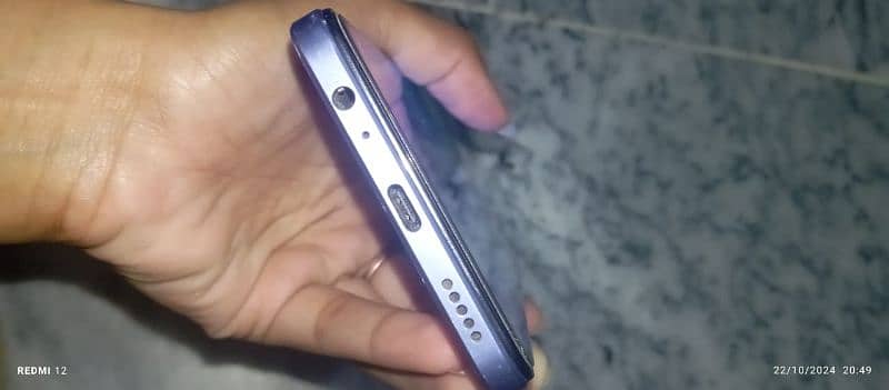 Vivo y17s 3