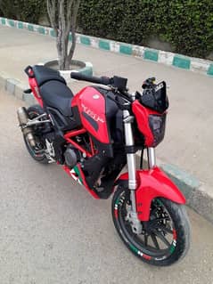 Benelli TNT 25 250cc italian bike EFI