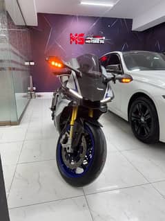 yamaha r1m stage 2 tuned