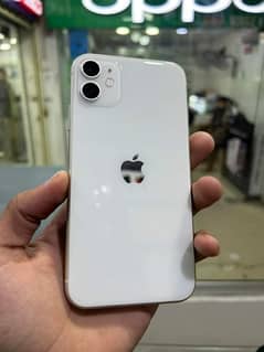 iphone 11 128 GB storage PTA 0325=066=9021 0