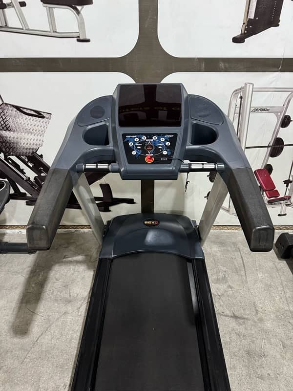 Running Treadmils Cycles Ellipticals Electric Machines 14