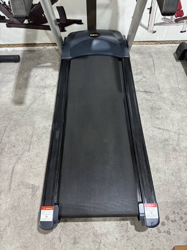 Running Treadmils Cycles Ellipticals Electric Machines 15