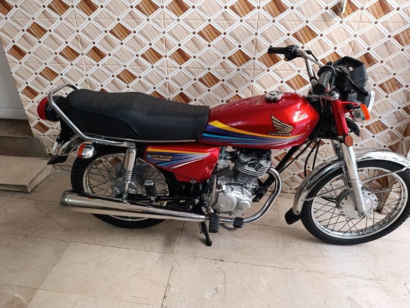 Honda CG125 2010 Rawalpindi register 1