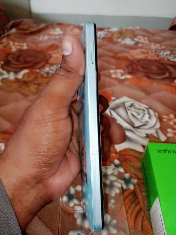 Infinix smart 8 pro 8/ 128. . 0321//24//57//510 3