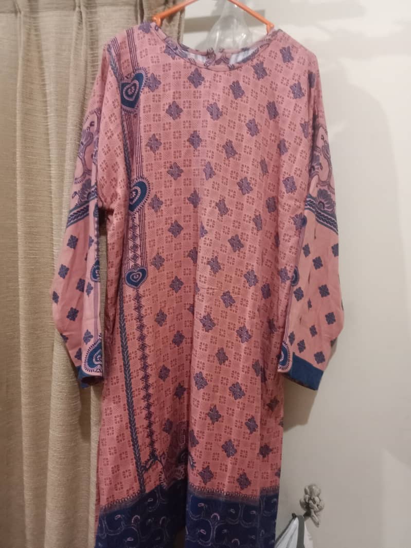 winter Nishat dress available new medium to large 5